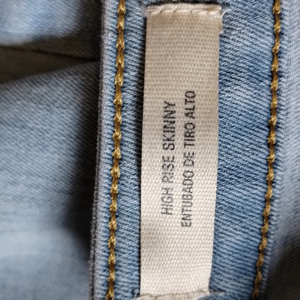 Universal Thread Jeans - Picture 4 of 5